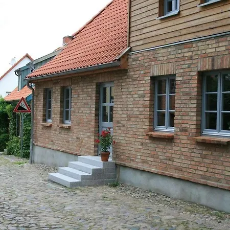 1-bedroom *